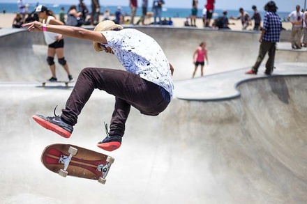 Skater a Sports Category Bootstrap Responsive Web Template