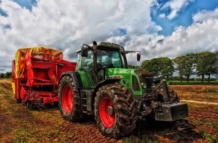 Combine – Agriculture Category Bootstrap Responsive Web Template