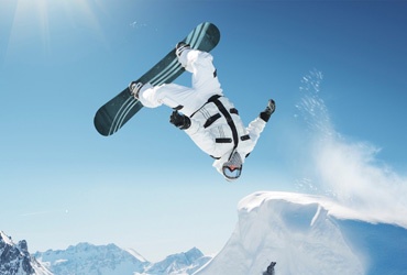 Snowboarding a Flat ECommerce Bootstrap Responsive Web Template